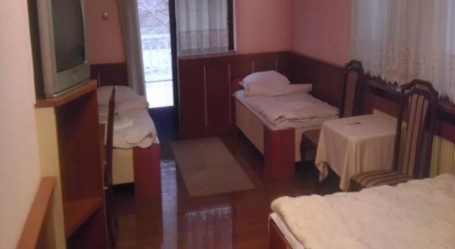 Motel Nana Banyaluka Dış mekan fotoğraf